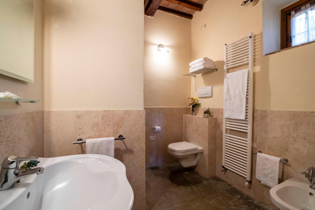 Il Defizio Acomodação com café da manhã Gambassi Terme Exterior foto